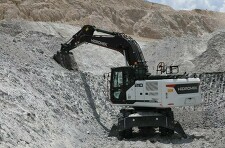 Hidromek HMK 210 W H4