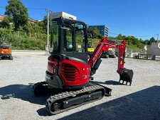 YANMAR ViO26-6